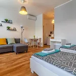Jonashouse - Great Location Near Center- Personal Or Self Check-in Lejlighed