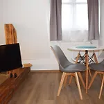 Lägenhet Jonashouse - Great Location Near Center- Personal Or Self Check-in Bratislava
