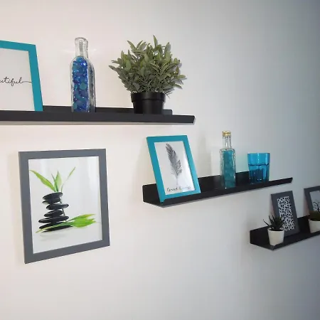 Jonashouse - Great Location Near Center- Personal Or Self Check-in *