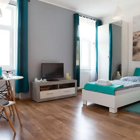 Jonas - Great Location Near Center Apartamento