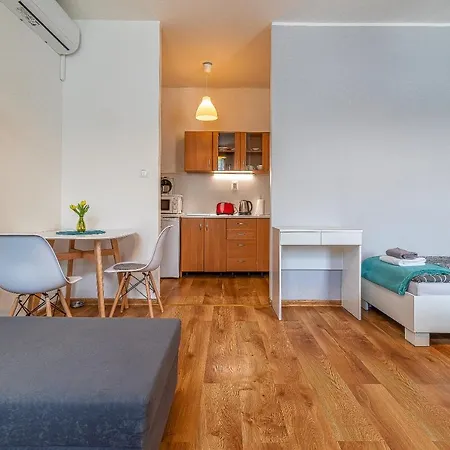 Jonas - Great Location Near Center Apartment Bratislava