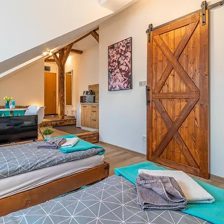 Jonas - Great Location Near Center Apartmán Bratislava