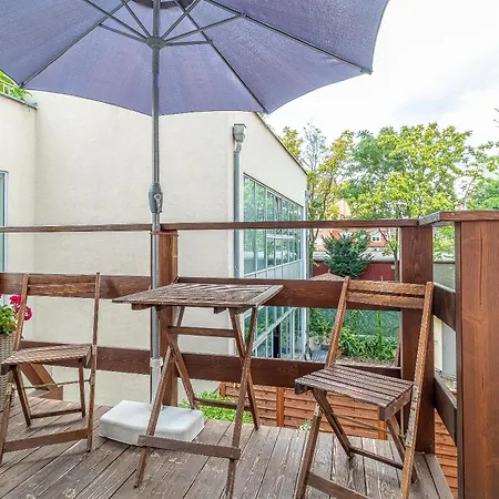 Apartment Jonas - Great Location Near Center