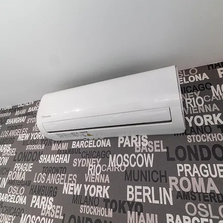 Appartamento Jonashouse - Great Location Near Center- Personal Or Self Check-in Bratislava