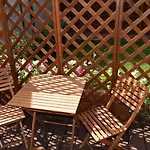 Jonashouse - Great Location Near Center- Personal Or Self Check-in *