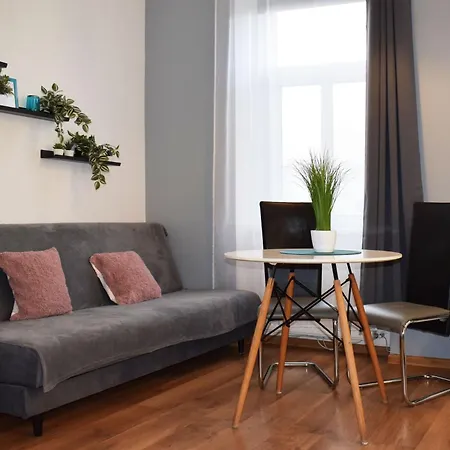 Lägenhet Jonashouse - Great Location Near Center- Personal Or Self Check-in